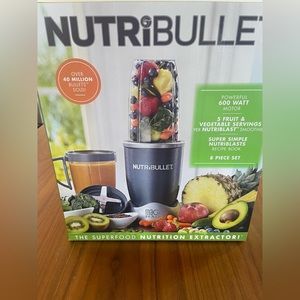 Nutribullet *New* 8 Piece Set